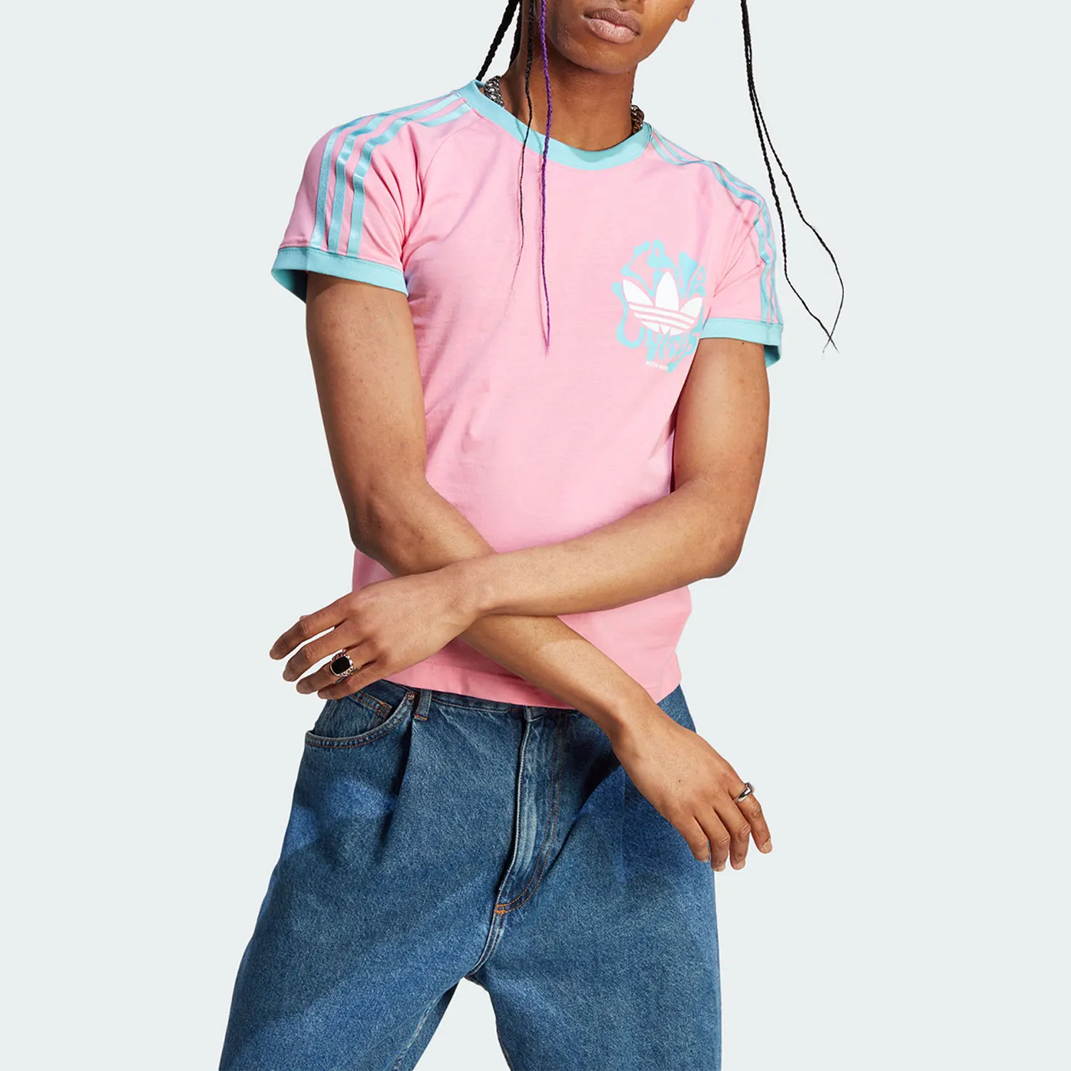 

Женская классическая повседневная спортивная футболка Adidas с тремя полосками IU0052