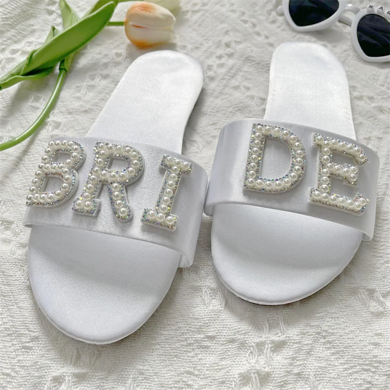 Summer Bride Satin Pearl Slippers Wedding  Comfortable Anti Slip Bride Slippers Bride Wedding Party Accessory Ladies Shoes