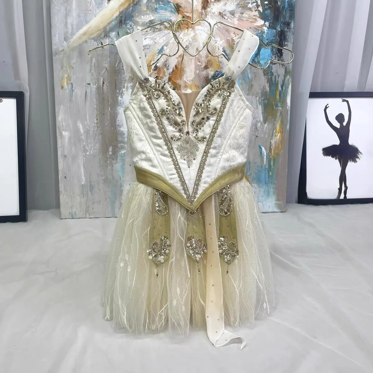 

Элитная индивидуальная новая шифоновая юбка цвета шампань для балетных выступлений, для взрослых и детей.