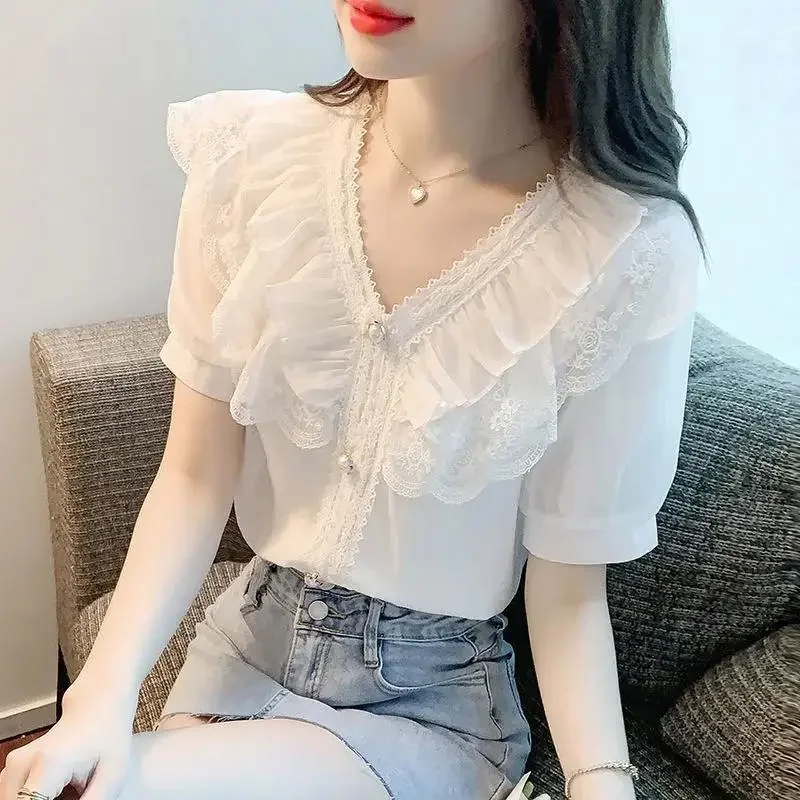 

Sweet Lace Ruffles Spliced V-Neck Button Loose Chiffon Blouse Summer New Casual Pullovers Elegant Clothing Commute Shirt E517