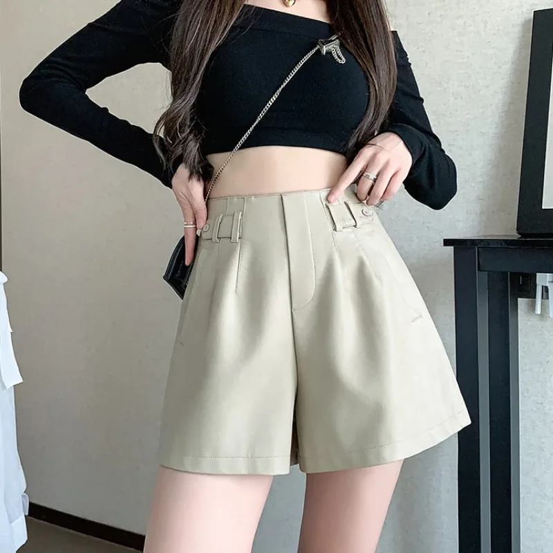 

2023 Women High Waist Leather Shorts Autumn Winter A- Line loose Wide Leg PU Leather trousers Female fashion Black Boot Pants