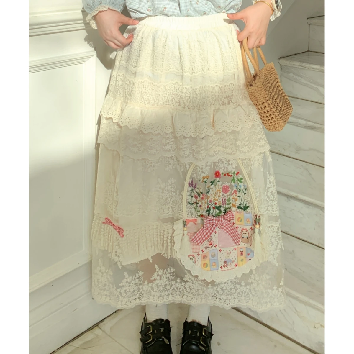 Vintage Victorian Rococo Ruffled Lace ดอกไม้เย็บปักถักร้อย Patchwork กระโปรงยาว Retro Chic Cottage Core Sweet Lolita Midi กระโปรง