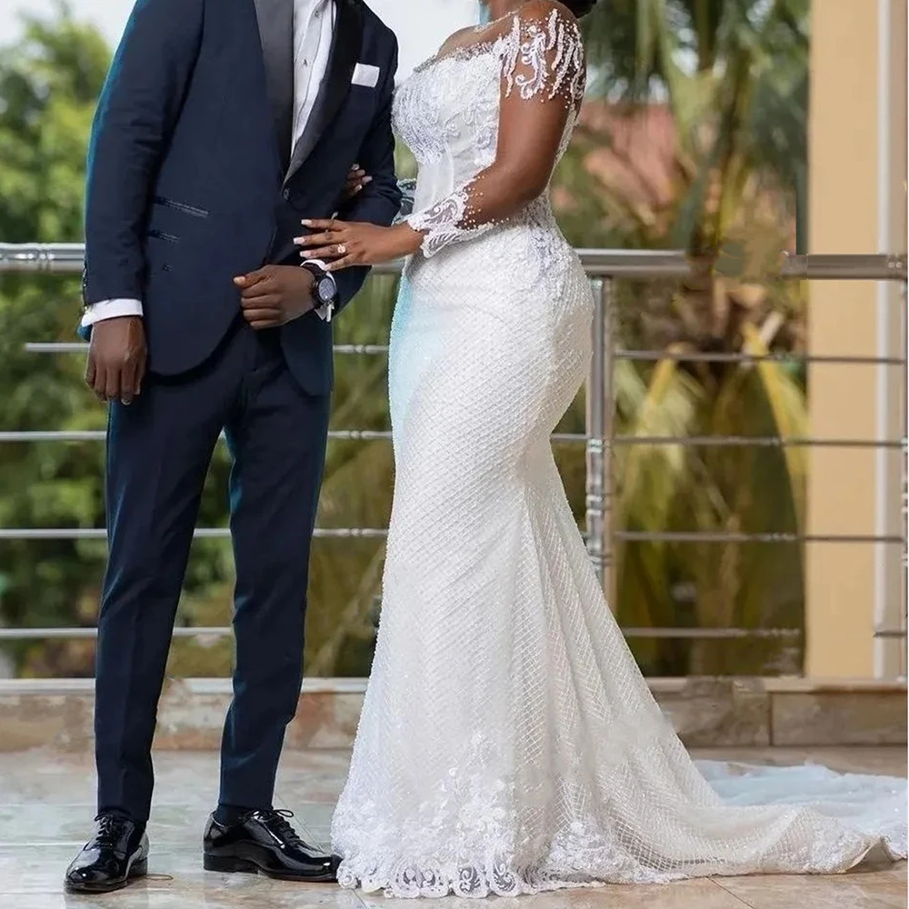 فساتين زفاف أنيقة طويلة بيضاء حورية البحر للنساء رقبة دائرية مزينة بأكمام طويلة شفافة من الدانتيل فساتين زفاف مخصصة