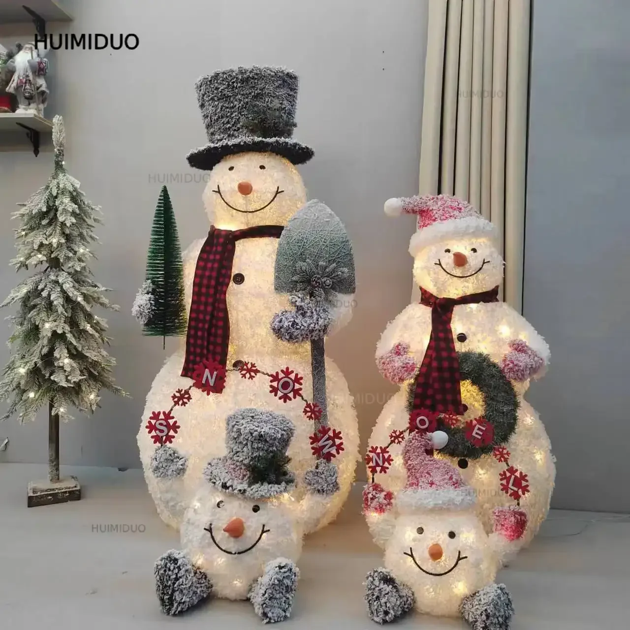 Christmas ornament snowman Christmas tree elk large decorative props Meichen hotel shopping mall window scene arrangement