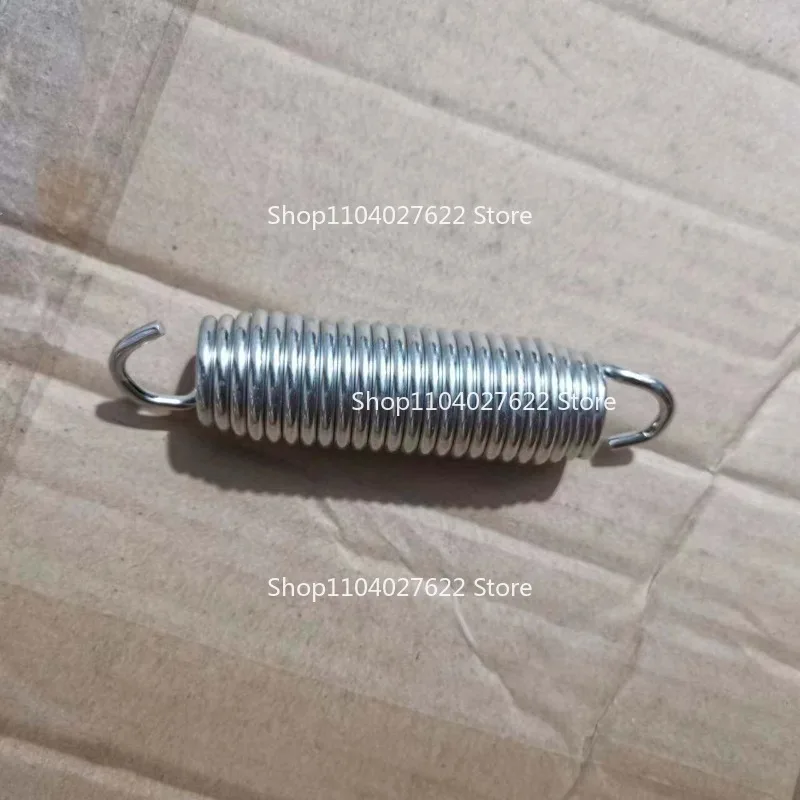 Suitable for DeLaval Pull Spring Pasture Milking Machine Spring Cow Position Cattle Door Spring75mm with Hook Length about 105mm