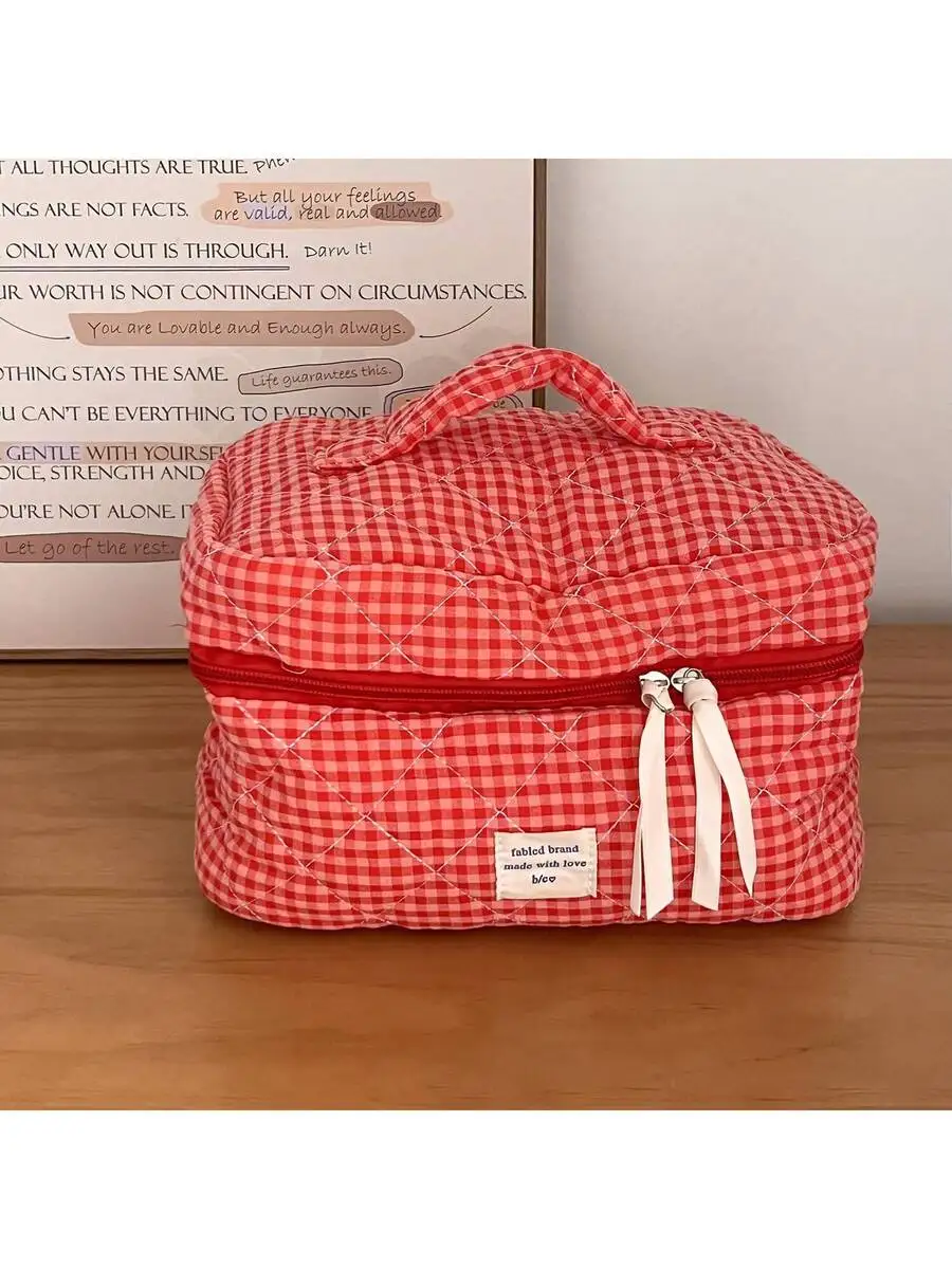 

Red Plaid Portable Toiletry Makeup Bag Soft Quilted Storage Bag For Travel Home Women