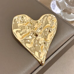 New Trend Women's Brooch Irregular Fold Metal Heart Love Brooch Suit Decoration Brooch Pin Accessories Gift