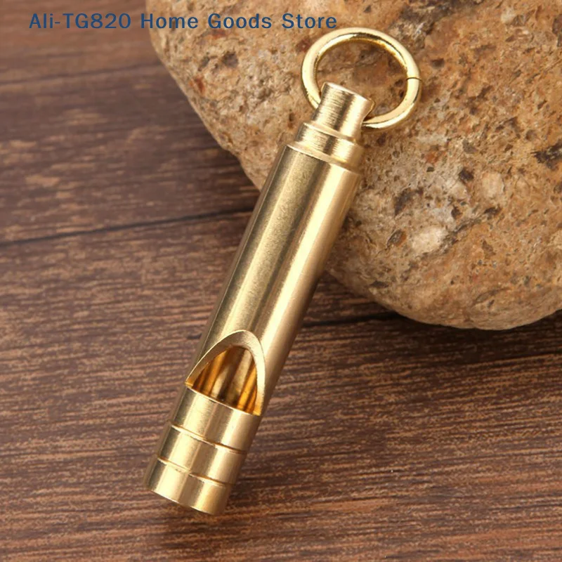 

[TG820]Multifunctional Brass Emergency Survival Whistle Portable Keychain Outdoor Tools Whistle For Camping Hiking