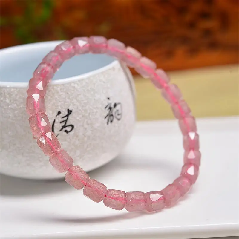 

6mm Natural Strawberry Quartz Facet Cube Bracelet Handmade Crystal Quartz Jewelry Stretch Bangle Children Birthday Gift 1PCS