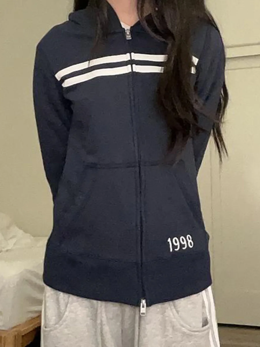 1977 رسالة التطريز سليم الرمز البريدي هوديس المرأة الخريف سحاب أكمام طويلة بلوزات الحلو خمر ملابس خارجية رياضية غير رسمية