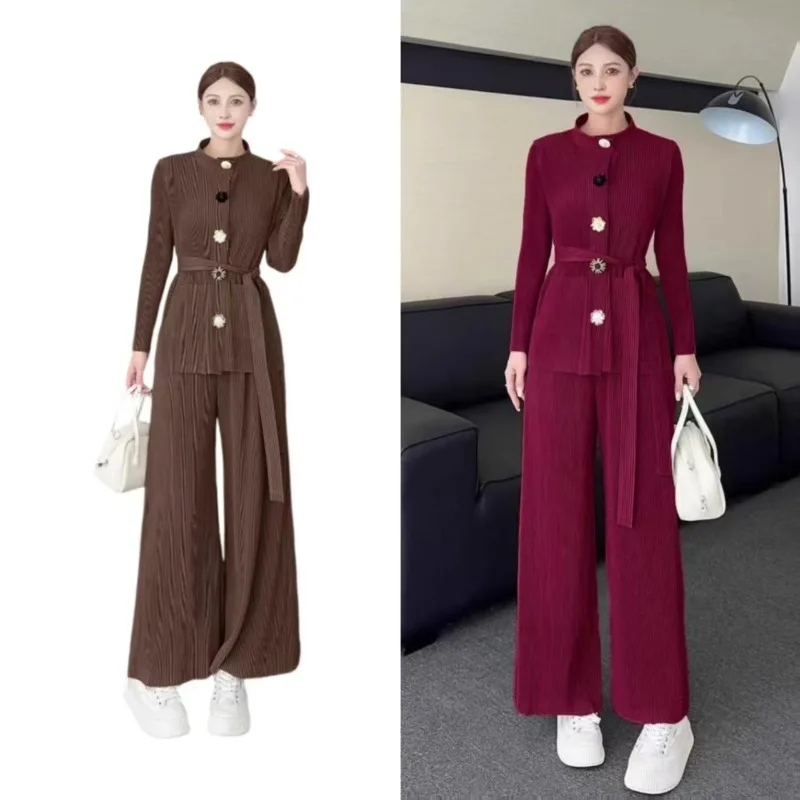 

Miyake плиссированный брючный костюм 2025 Design Sense с завязками на пуговицах женский простой повседневный осенний новый пригородный пиджак брюки из двух частей толстый