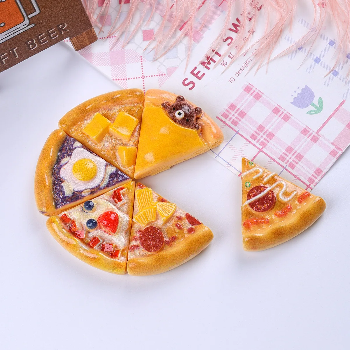 100pcs Cute Simulation Pizza Pan Flatback Resin Cabochon DIY for Hairpin Keychain Earring Scrapbook Dollhouse Accessories