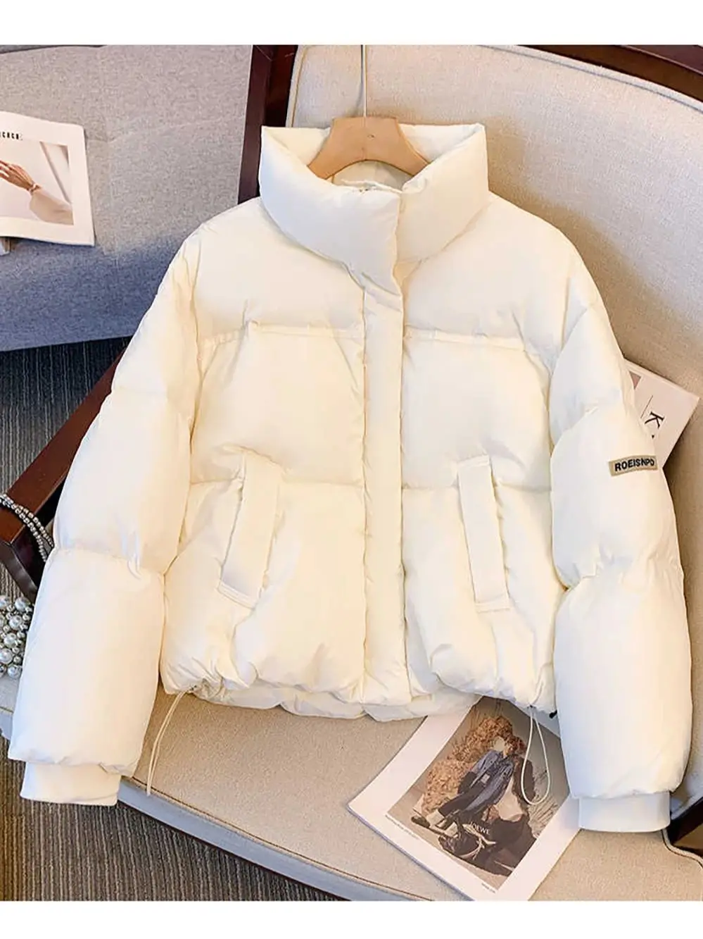 Winter Short Cotton Coats 2024 Casual Thick Warm Stand Collar Bread Cotton Jackets Solid Color Drawstring Quilted Jackets Parkas