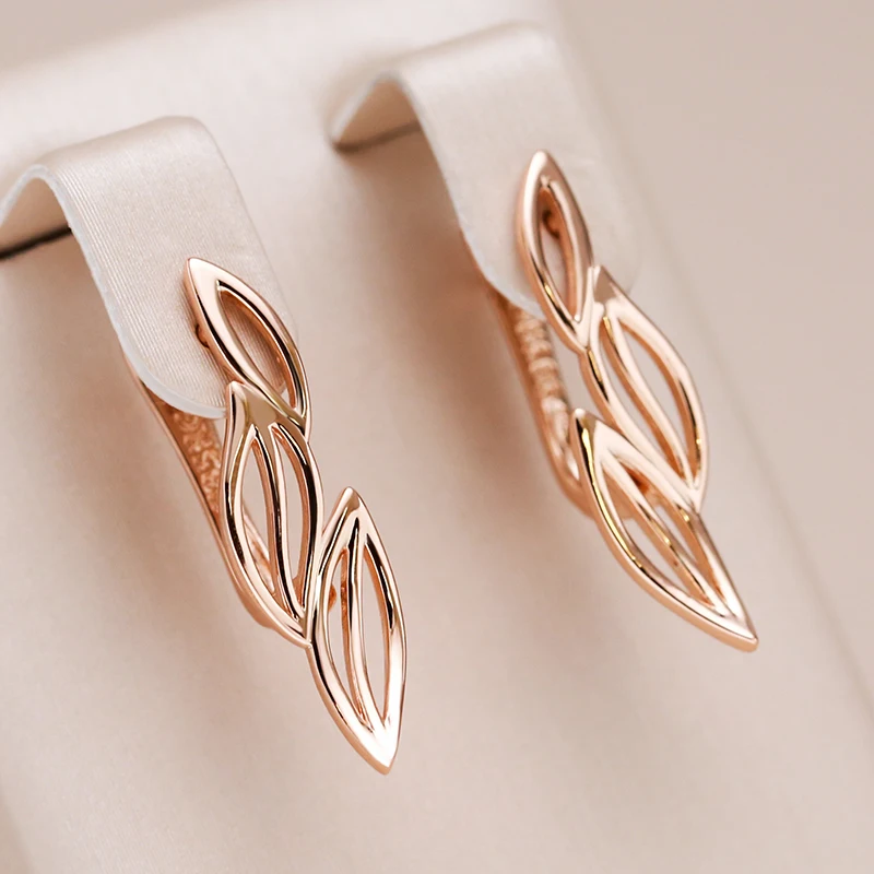 Kinel heiße einfache Designer hohle Blatt Ohrringe für Frauen Mode Roségold Farbe elegante tägliche