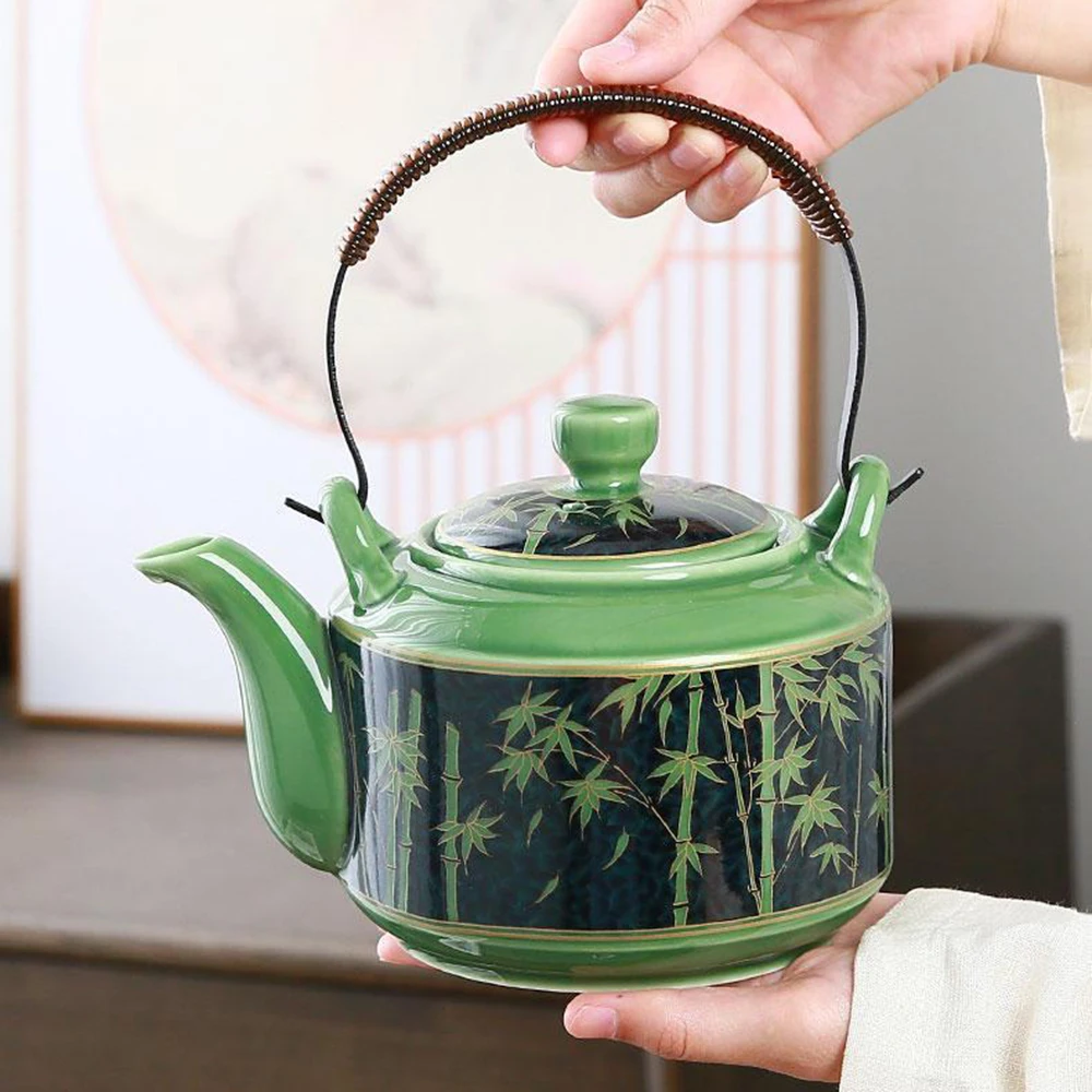 Jingdezhen Celadon Teapot, Interlocking Lotus Ceramic Bailiff Teapot with Infuser, Household Teahouse Tea Pot, 750ml