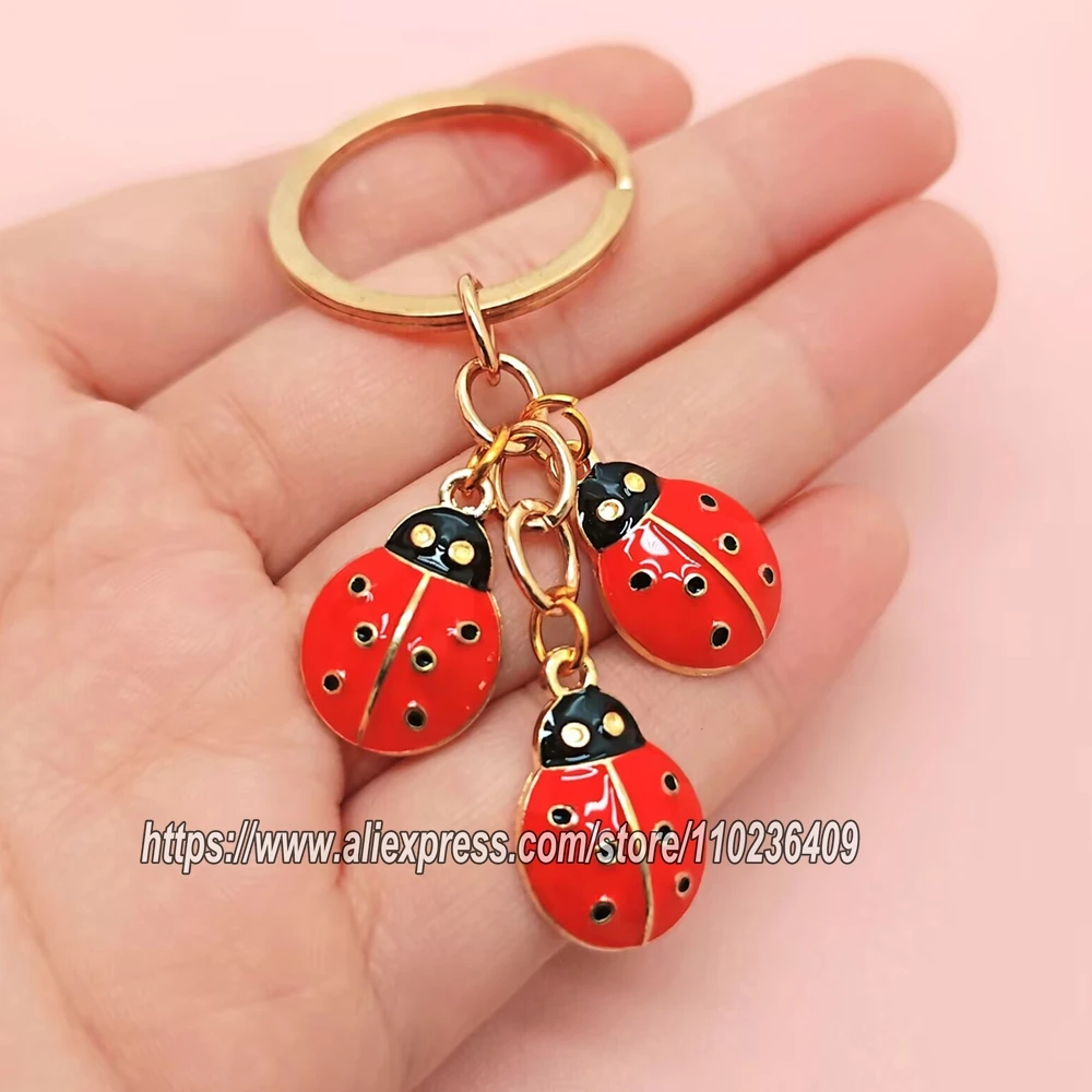 Cute Ladybug Keychain for Women Enamel Gold Color Insect Key Chain Bag Pendant Holder Gift Fashion Jewelry Accessory