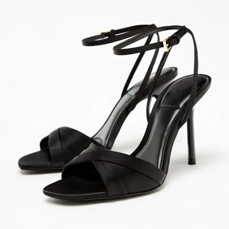 

Роскошные атласные босоножки на тонком каблуке, женские пикантные туфли с открытым носком и ремешком на щиколотке, с пряжкой, элегантные дизайнерские свадебные туфли на высоком каблуке для банкетного платья