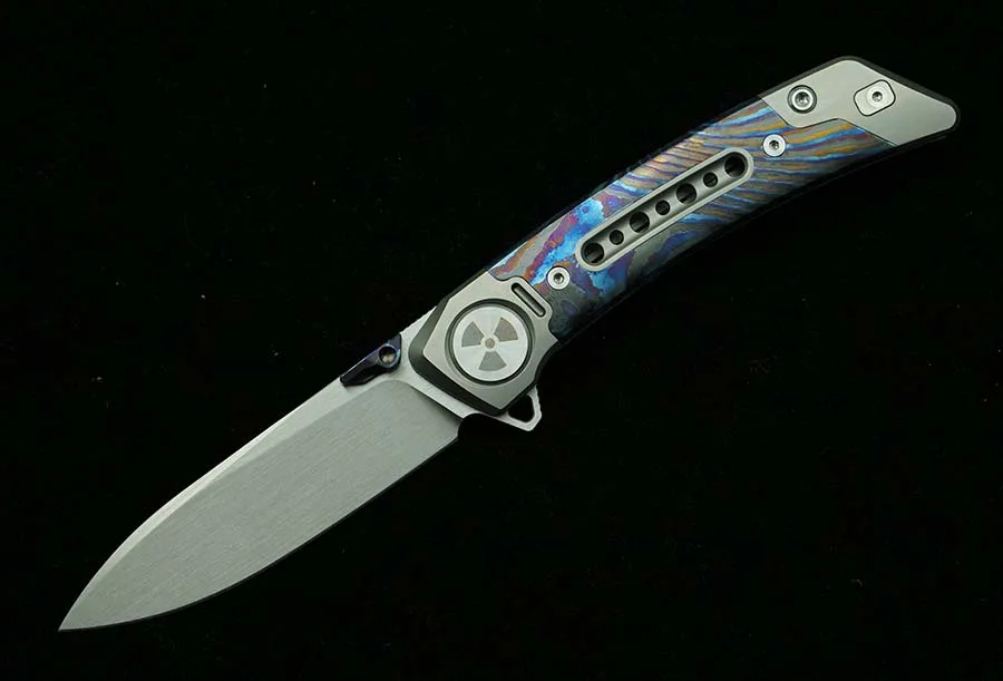 LEMIFSHE cuchillo plegable M390 titanio y fibra de carbono aire libre