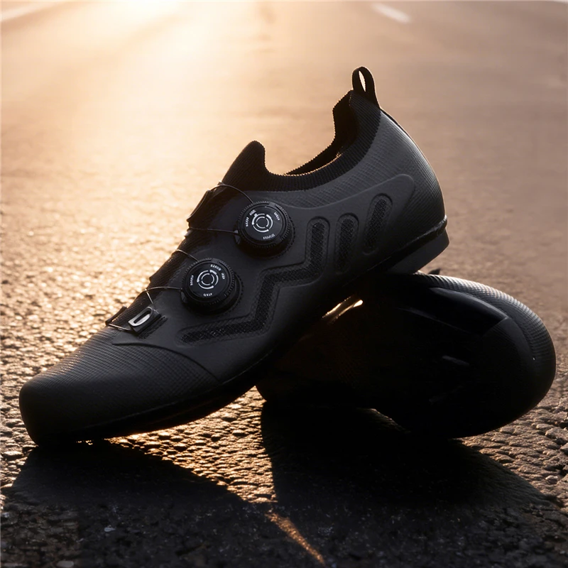 Ultralight Cycling Shoes Men's Road Bike Shoes Hardness12 Carbon Fiber Professional Self-locking SPD Cleats Footwear