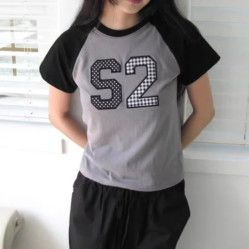 

Универсальные короткие брюки Ciwalk с волнистым узором и буквенным принтом для девочек, подходящие для раннего лета, на все лето.