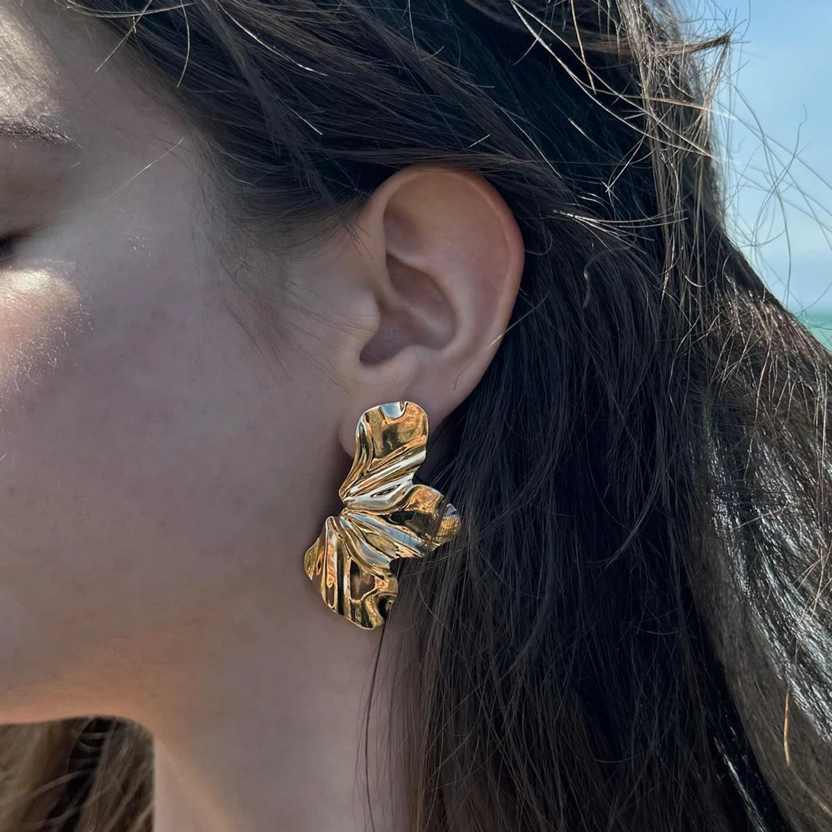 Pendientes Vintage de acero inoxidable con tres pétalos, joyería chapada en PVD de 18k, de alta calidad, con encanto de temperamento libre, para mujer