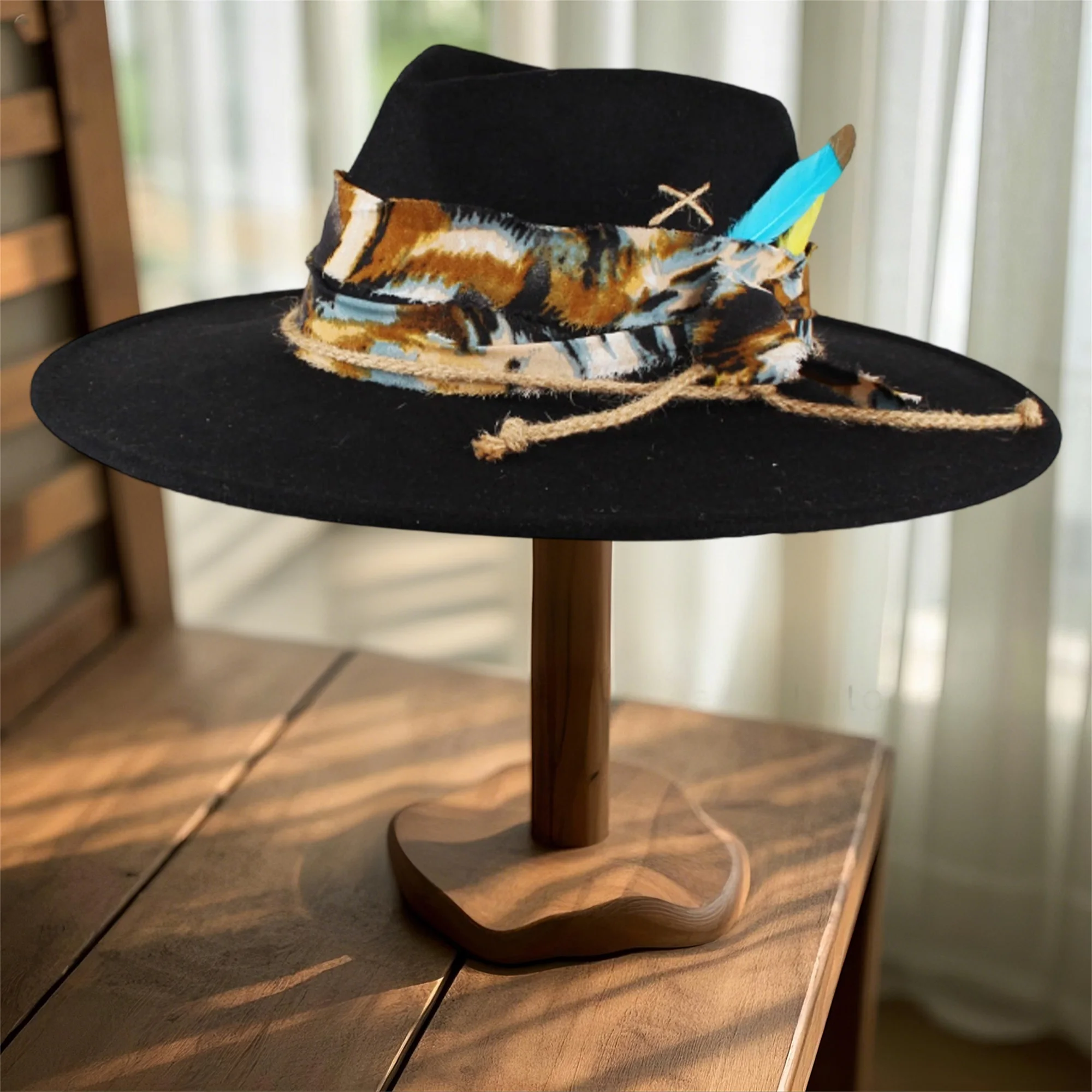 قبعات فيدورا صوف كلاسيكية للنساء والرجال قبعة تريلبي ذات حافة واسعة مع تفاصيل ريش عتيقة #4