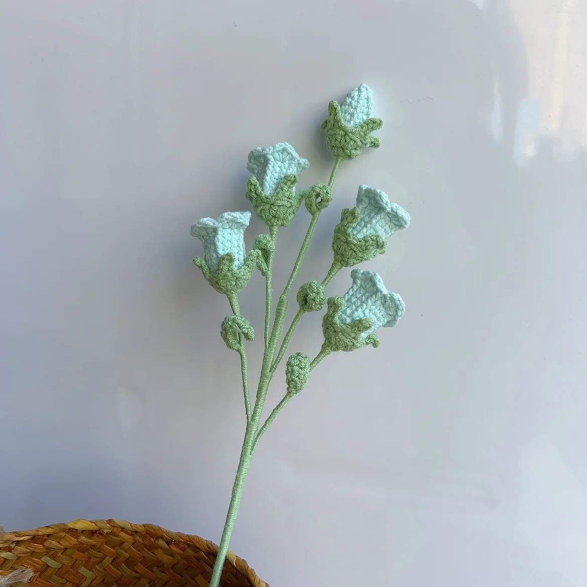 Gehäkelte Glockenblumen-Blumenzweige Kreativer Künstlicher Glockenblumenstrauß Gestrickter Blumenstrauß für Heim- und Hochzeitsdekoration – Detail 6