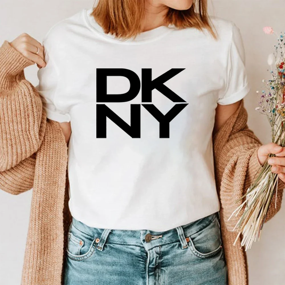 Donna DK Karan NY Graphic Tee COOL Graphic Tee Vintage Aesthetic Tees Funny Streetwear Women Shirt Kawaii Harajuku Tops