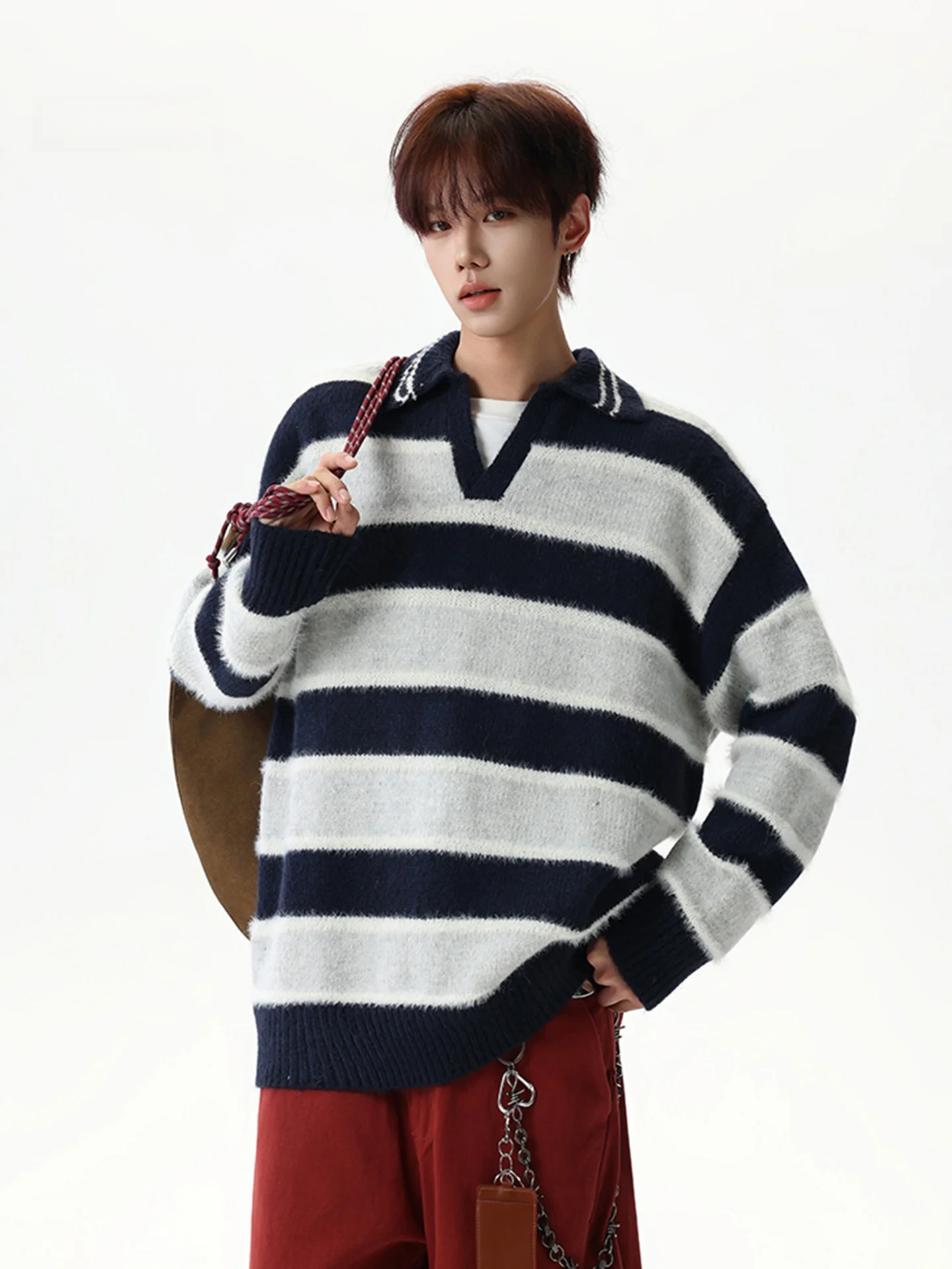 

American Retro Embroidered Striped Ne Sweater Men's Autumn Winter Thiened Lazy High-End Color Knitted Outerwear
