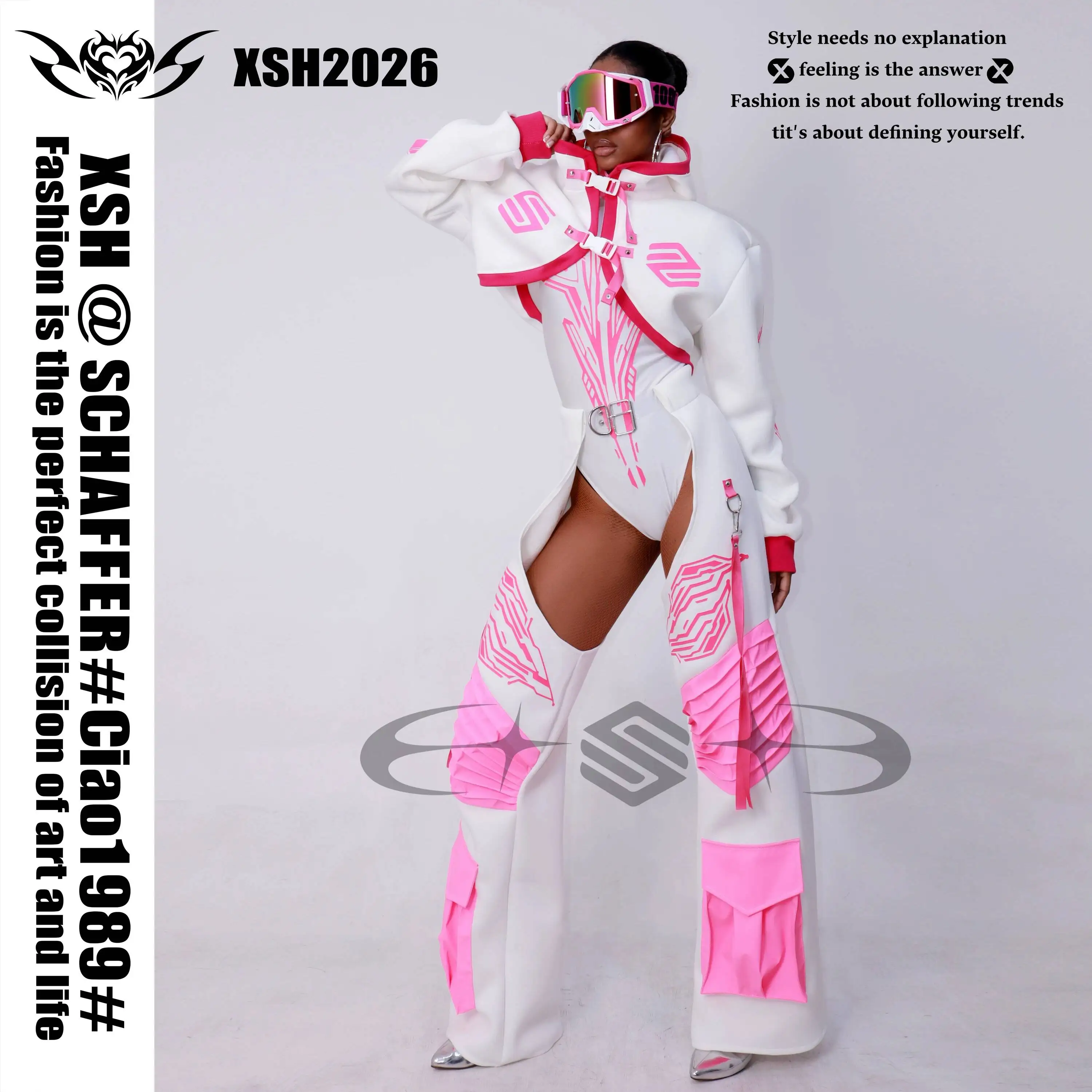 Pink And White Cyber Functional Female GOGO Nightclub Ds Science Fiction Theme Electronic Syllable Explosion Performance Set view 2