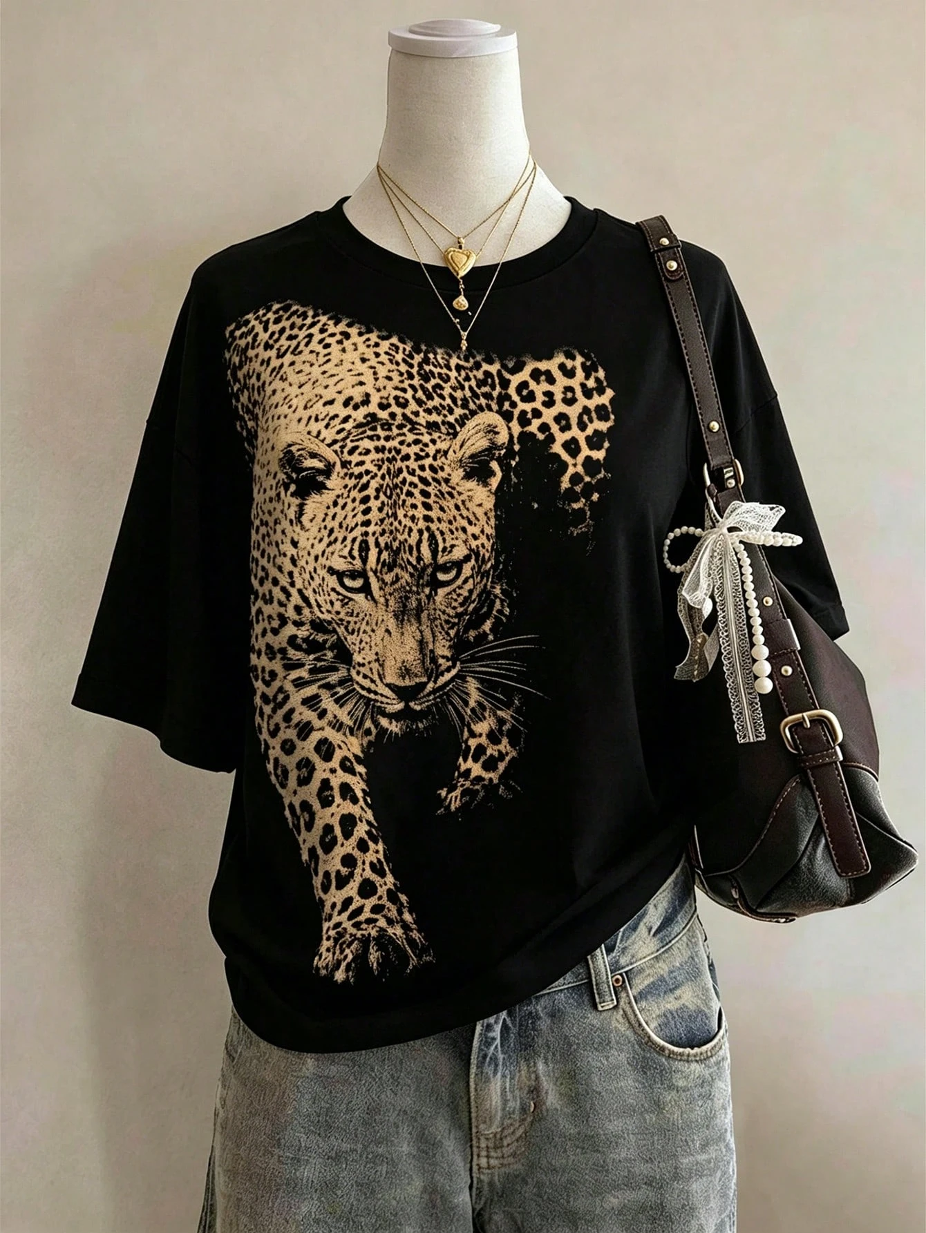 New Women's Tiger Leopard Printed Y2K Style T-shirt with Shoulder Drop, Medium To Long, Casual Sports and Urban Style