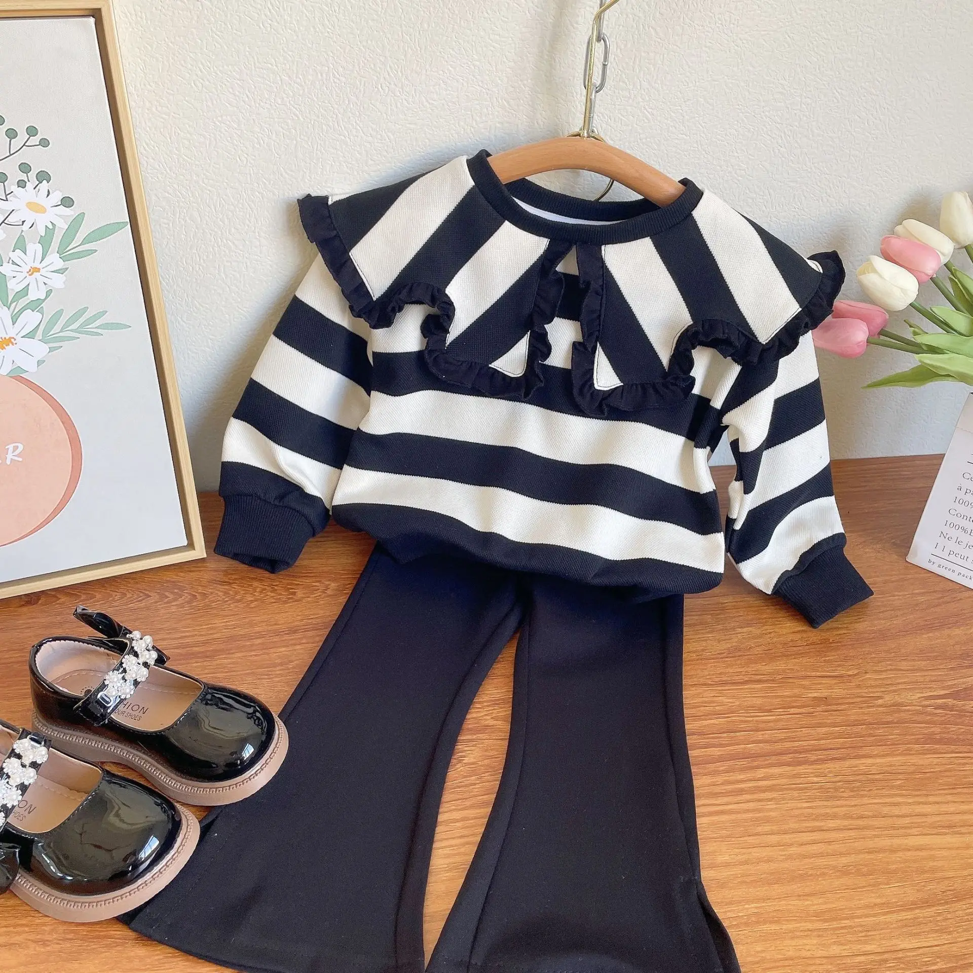 Autumn Spring Girls Clothing Sets Casual Sweet Outfits Striped Lapel Tops + Flared Pants 2PCS Clothing Sets Girls Casual Suits