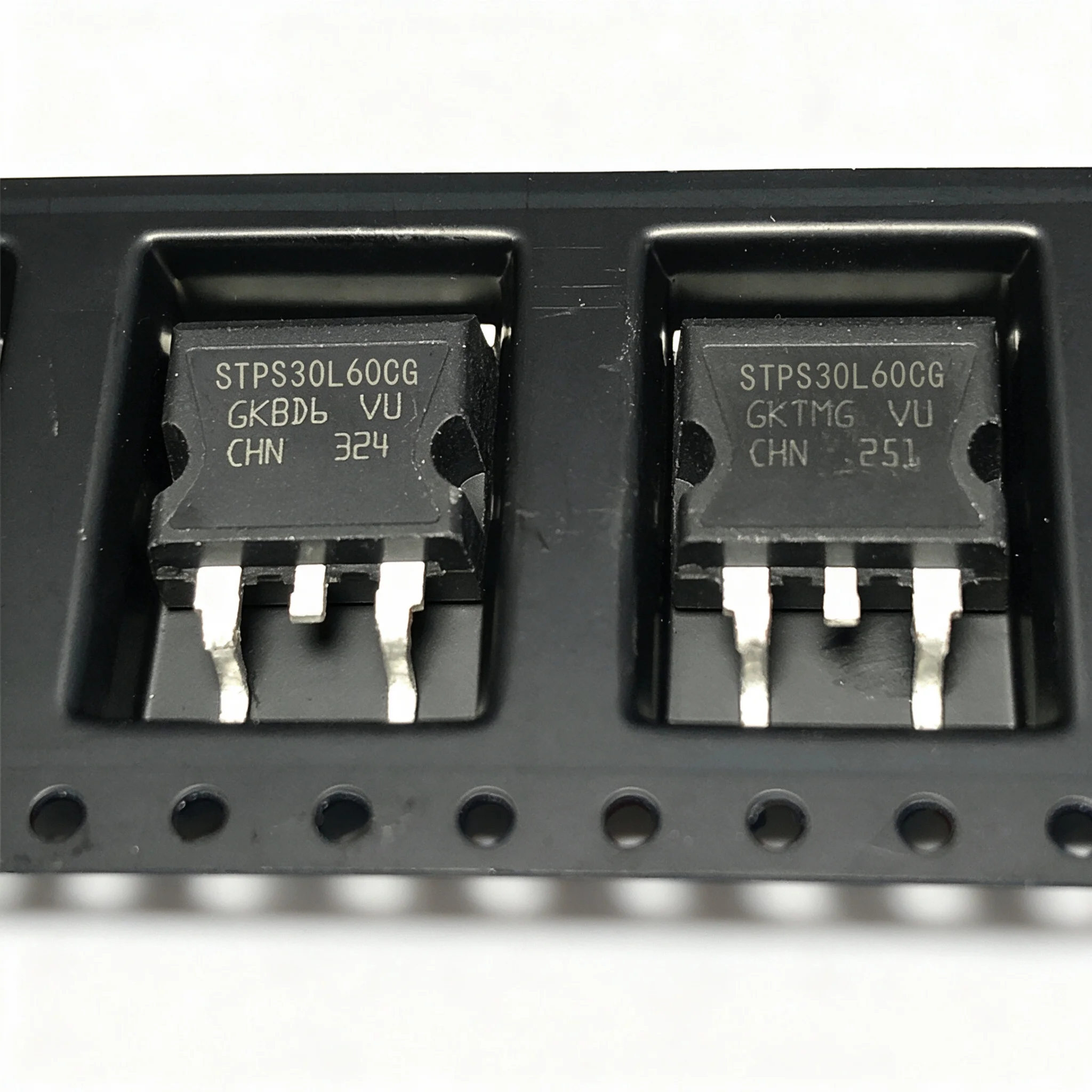 5piece STPS30L60CG 60V 15A TO-263
