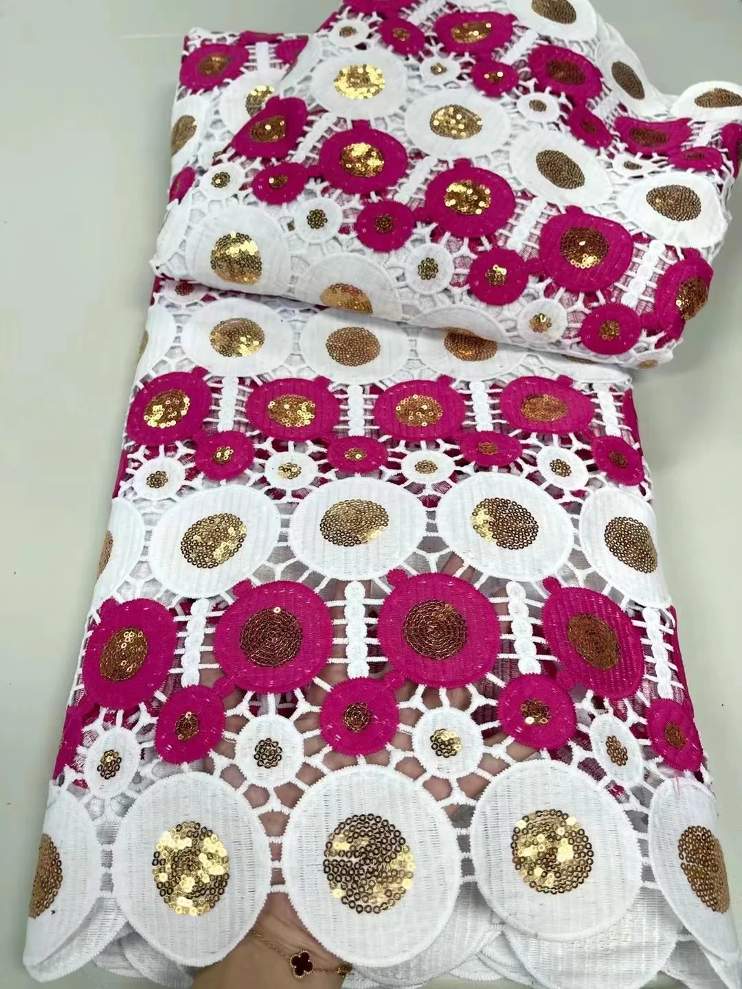 

New multi-color water-soluble embroidered milk silk fabric, African lace hollow embroidery, fashionable women's dress fabric