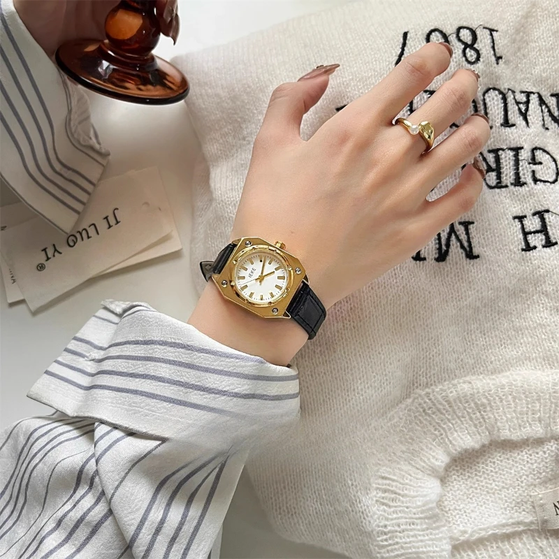 2025 waterproof quartz watch birthday gift Hong Kong style classic trend women's watch elegant, simple and retro