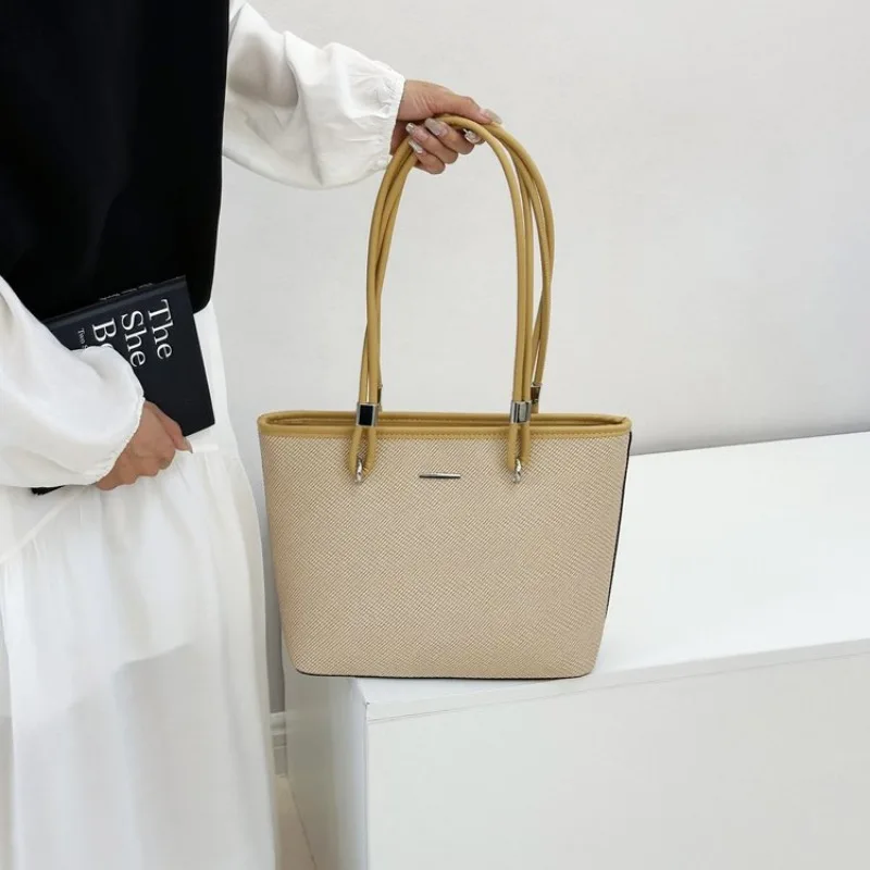 

Luxury Women's Elegant Messenger Bag Leather Crossbody Bag Handbag, Classic Famous Designer Popular Shoulder Tote For Ladies