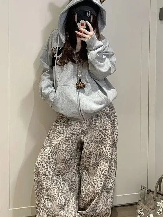 

2026 New Fashionable American Retro Leopard Print Wide Leg Jeans Women Loose Slim High Waist Floor Length Pants