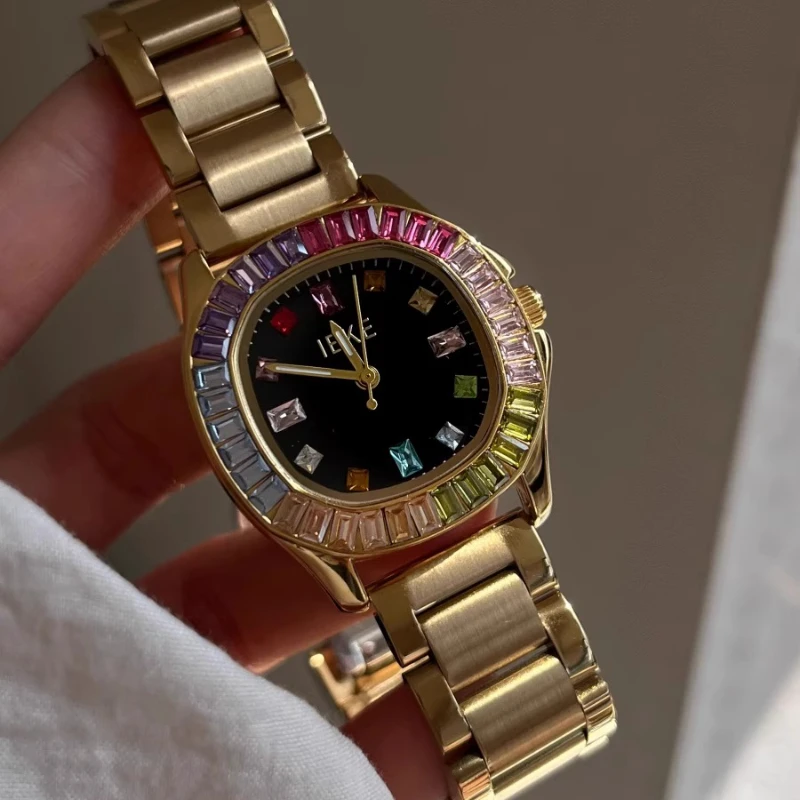 ساعة كلاسيكية للسيدات أنيقة وبسيطة وخفيفة الوزن فاخرة 2025 ساعة كوارتز مقاومة للماء هدية عيد ميلاد