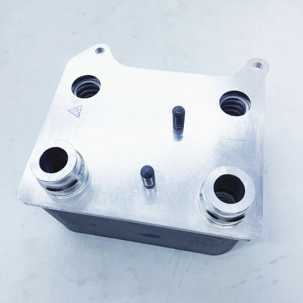 High quality New For 3C3Z-6A810-A  Diesel Engine Oil Cooler EGR With Gasket For Ford F250 F350F450 6.4L Pickup Powerstroke