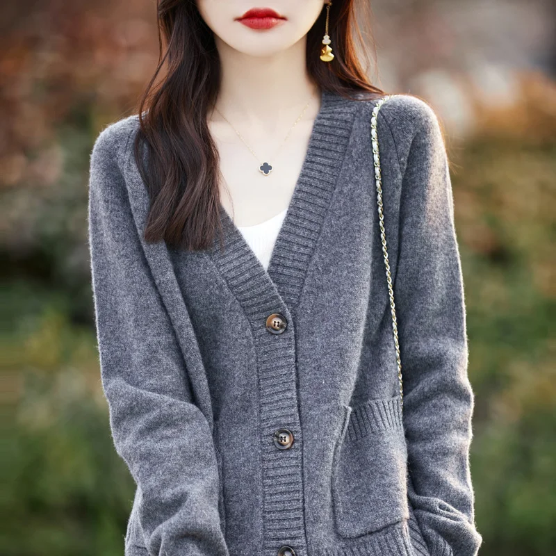 Sweater cardigan coat female V-neck 100% wool sweater 2024 spring autumn new top temperament loose large size knitted cardigan