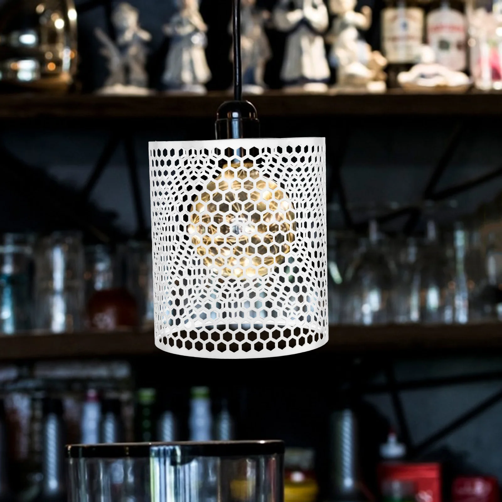 

Винтажный абажур из железа в форме барабана, с полым дизайном, современный минималистичный, для подвесных светильников, настольных и напольных ламп, декоративный, в деревенском стиле