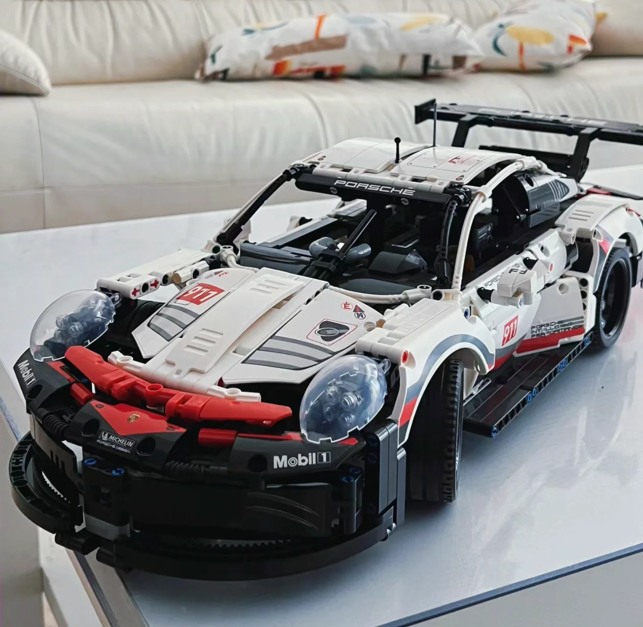 1630 PCS Porsche 911 RSR Car Compatible 42096 Bricks  DIY Toys Christmas Gifts Birthday Gifts dominoes Blocks Construction Toys