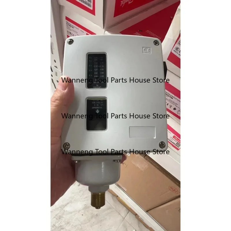 Differential Pressure Switch RT262A 017D002766 - All Models Available from Reliable Supplier for Industrial Automation