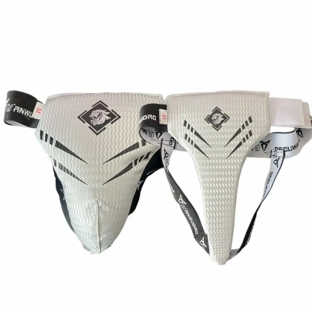 

Adjustable Crotch Protector Kickboxing Taekwondo Groin Protector Cup Sports Safety Professional Boxing Guard Underwear