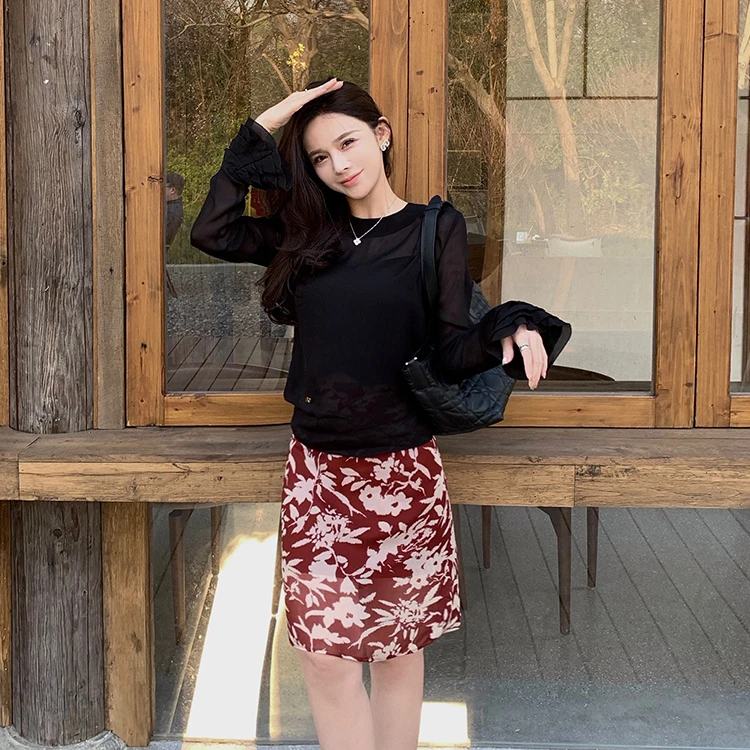 

Юбки офисные женские с графическим принтом: смелые, выразительные, оригинальные, уникальные, особенные, персонализированные, модные, стильные, шикарные, крутые