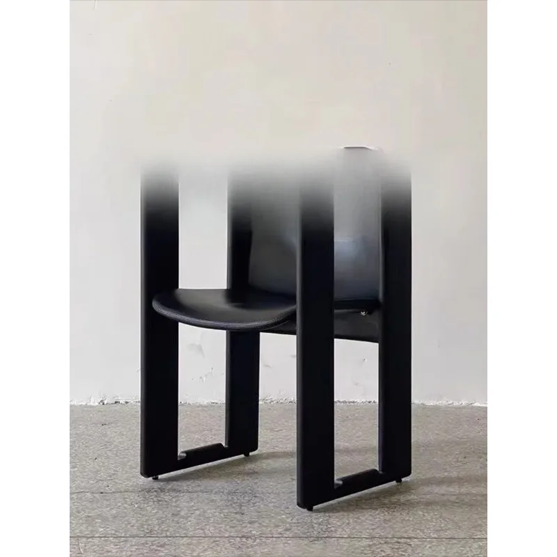 Retro simple solid wood dining chair model room with armrests, backrest chairs, designer leather art book chairs, home use