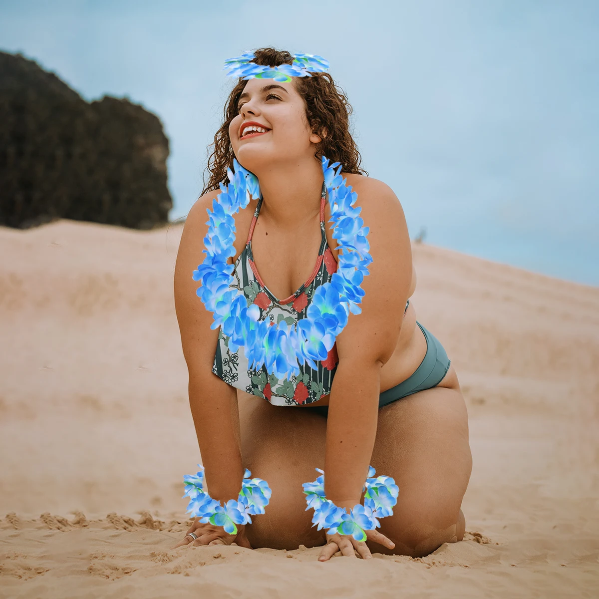 

4pcs 1 Set Thickenedhandmade Hawaiian Garland Natural Flowers Beach Party Accessories Sky Blue Festival Celebration Dance