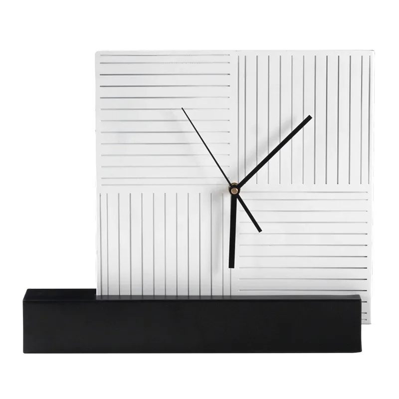 

Minimalist table clock ornaments, bedroom bedside tables, clock decorations, model room art furnishings