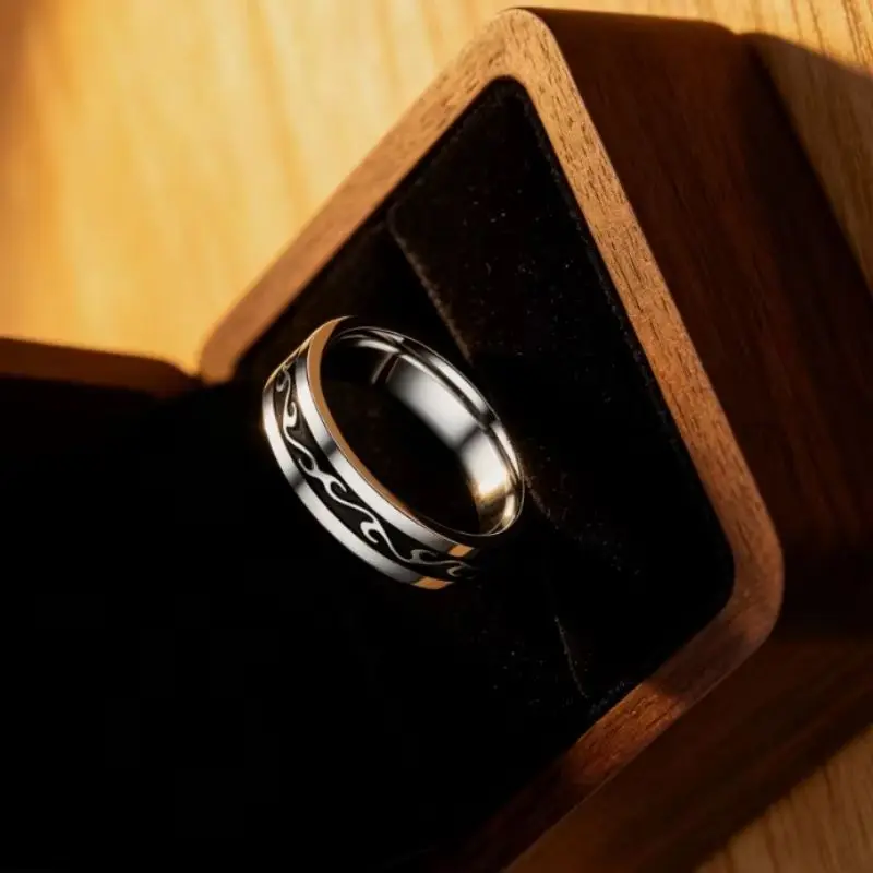 

New 2026 Stainless Steel Men's Titanium Ring Casual Fashion Cool Patterned Jewelry Gift - Sizes 6-11