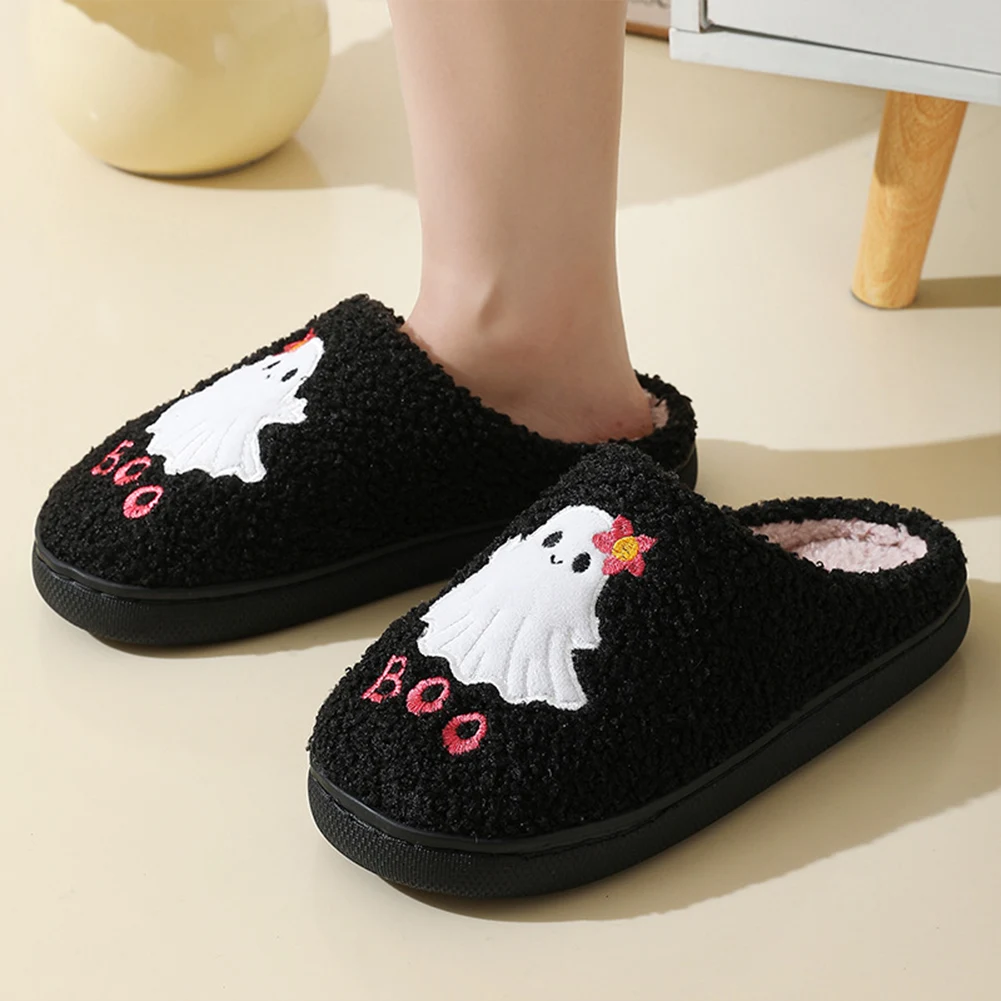 Halloween Ghost Plush Slippers Closed Toe Slippers Anti Slip Soft Furry Slipper Cute Spooky Slippers for Outdoor Indoor Bedroom